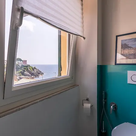 Stunning Nervi With Wifi And Sea View 아파트 제노바